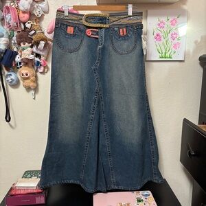 NWT Cabi Vintage Carol Anderson Whimsical Denim Skirt Sz 4